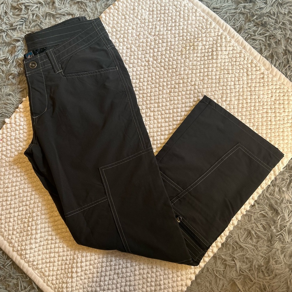 Kuhl Black Capris with Contrast Stitching - Picture 2 of 5
